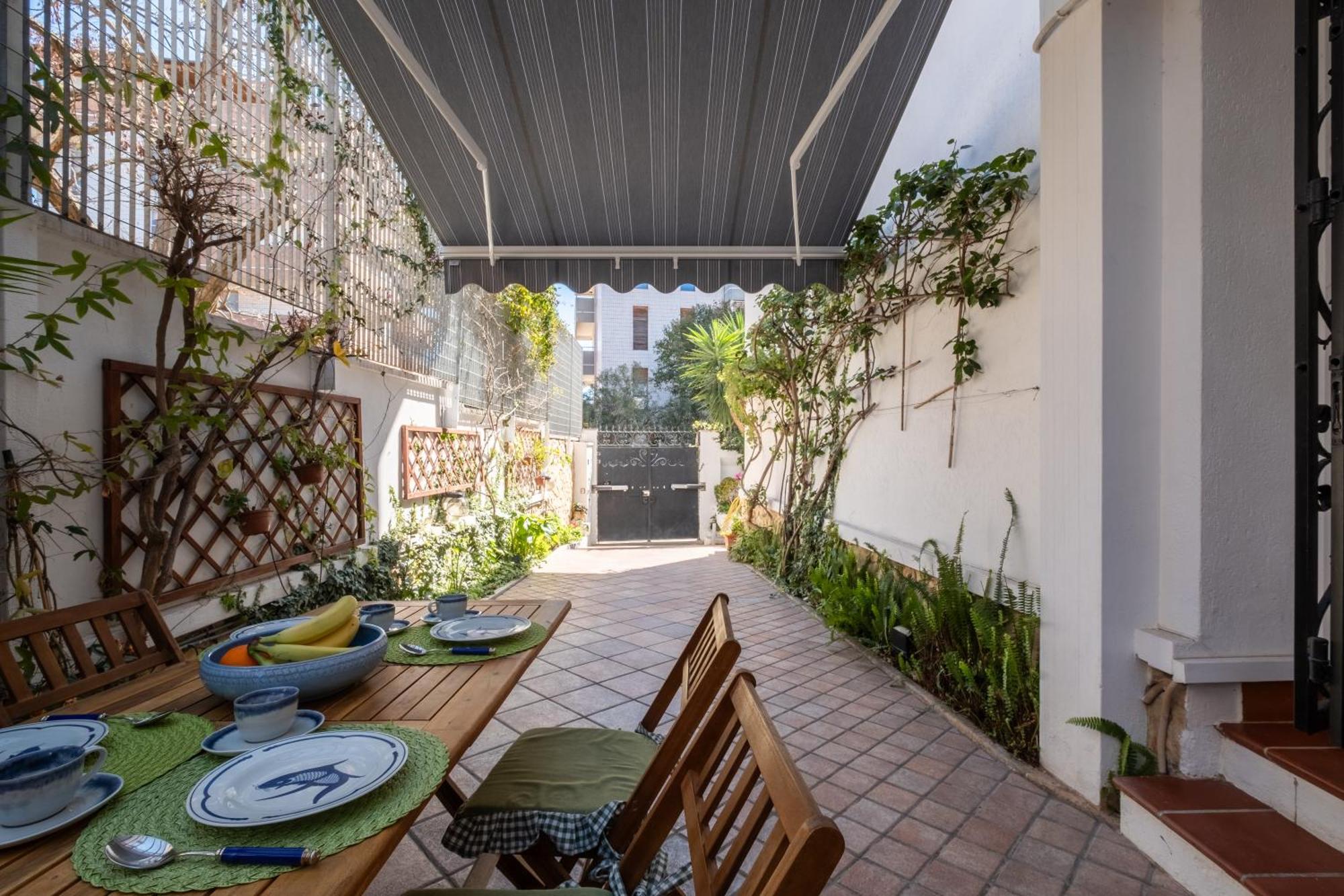Elegante Villa Lu' Centro Citta A 10 Minuti Dal Mare Cagliari Exterior foto